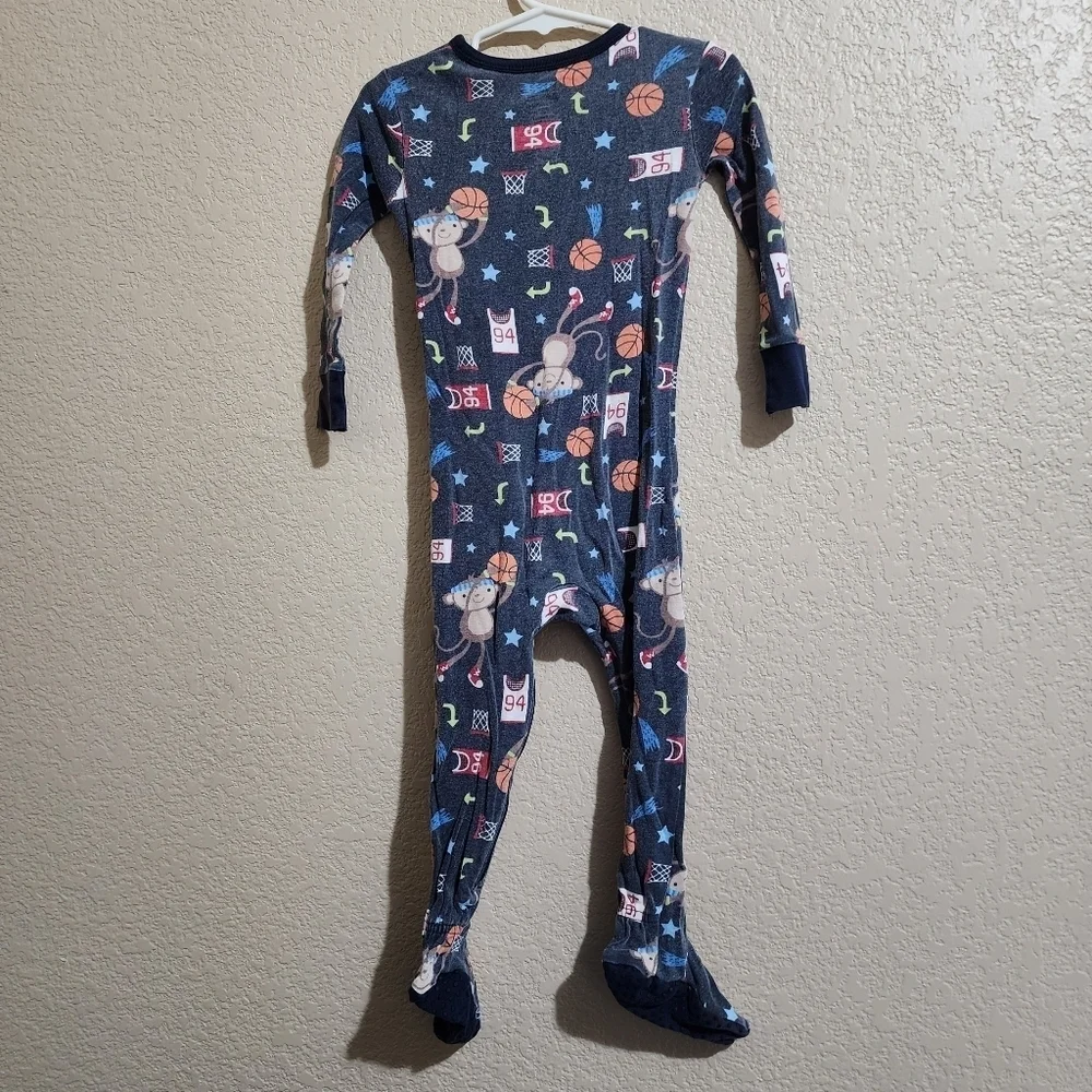 Old Navy monkey basketball zip up footie pajama Size 2T
